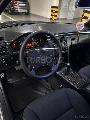 Mercedes E 280 1997, 357,000 km - 2.8 л - Bakı