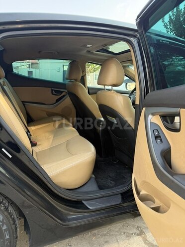 Hyundai Elantra 2013, 137,000 km - 1.8 л - Bakı