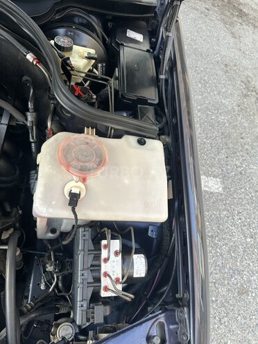 Mercedes C 200 2000, 450,000 km - 2.0 л - Bakı