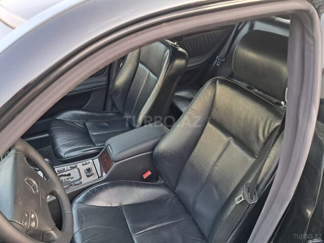 Mercedes E 220 2001, 666,000 km - 2.2 l - Sumqayıt