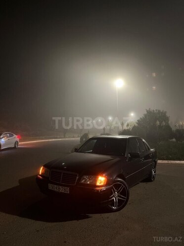 Mercedes C 230 2000, 400,000 km - 2.3 l - Şirvan