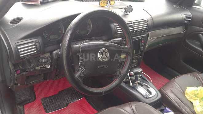 Volkswagen Passat 2002, 248,800 km - 1.8 l - Gəncə