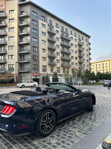 Ford Mustang 2019, 117,000 km - 2.3 л - Bakı