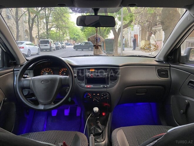 Kia Rio 2008, 410,000 km - 1.4 l - Bakı