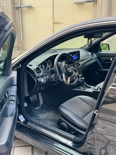 Mercedes C 250 2011, 228,000 km - 1.8 л - Gəncə
