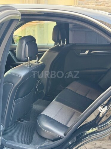 Mercedes C 250 2011, 228,000 km - 1.8 л - Gəncə