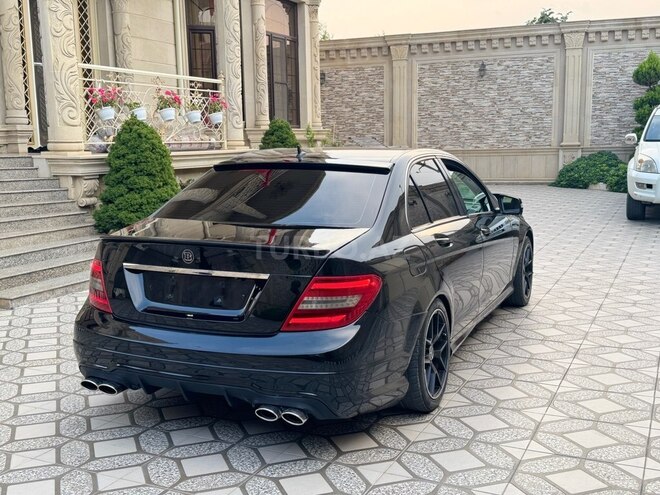 Mercedes C 250 2011, 228,000 km - 1.8 л - Gəncə