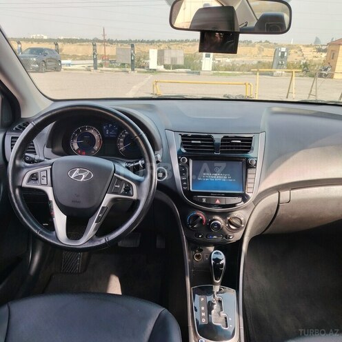 Hyundai Accent 2017, 97,600 km - 1.4 л - Bakı