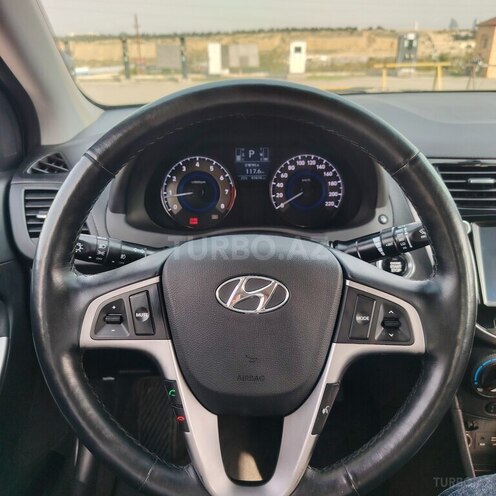 Hyundai Accent 2017, 97,600 km - 1.4 л - Bakı
