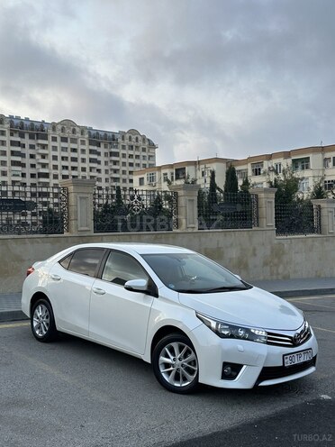 Toyota Corolla 2014, 196,000 km - 1.6 л - Bakı