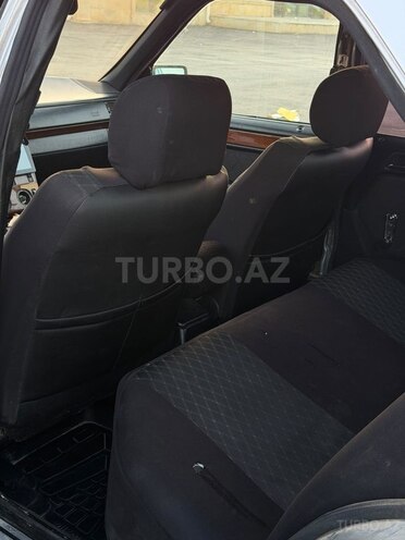 Mercedes 220 E 1994, 446,000 km - 2.2 л - Bakı