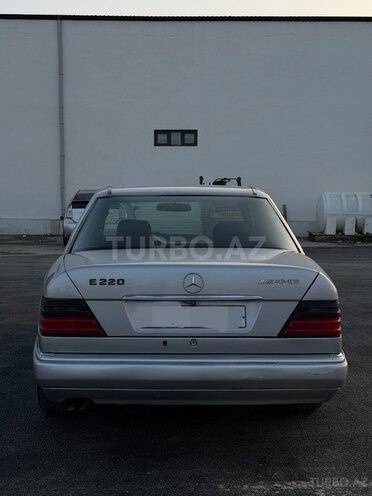Mercedes 220 E 1994, 446,000 km - 2.2 л - Bakı