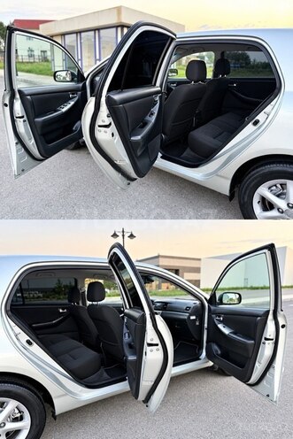Toyota Corolla 2005, 238,000 km - 1.4 l - Ağstafa