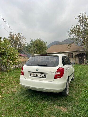 Skoda Fabia 2012, 420,000 km - 1.6 l - Qəbələ
