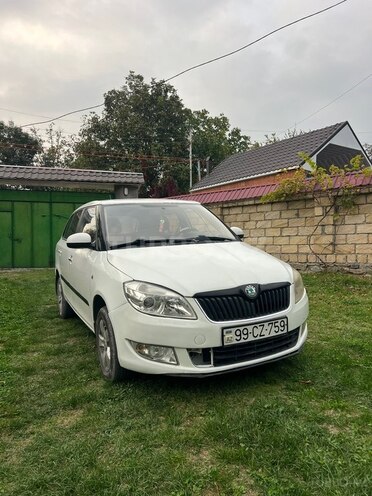 Skoda Fabia 2012, 420,000 km - 1.6 l - Qəbələ