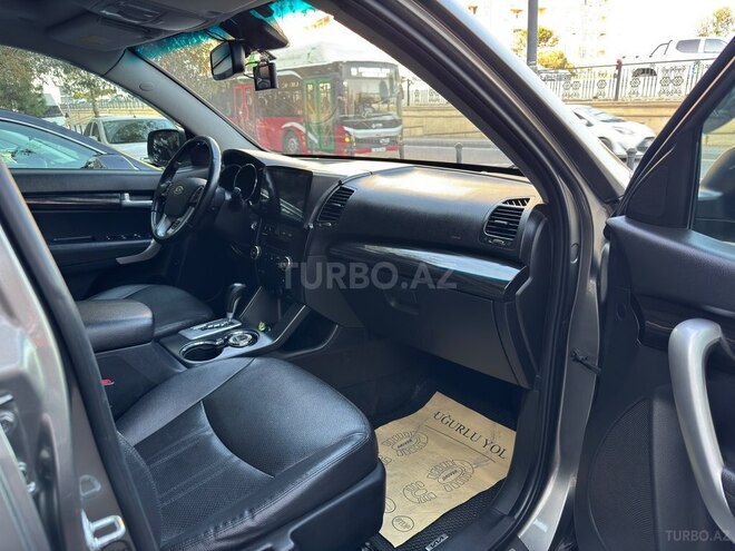 Kia Sorento 2011, 212,000 km - 2.0 l - Bakı