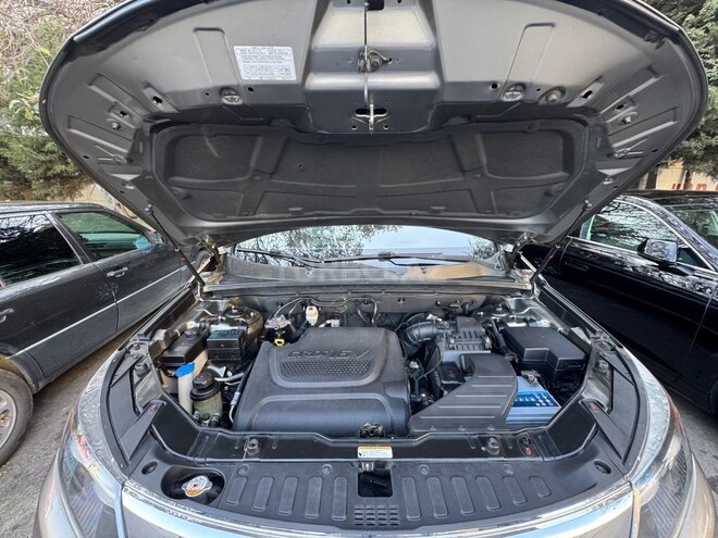 Kia Sorento 2011, 212,000 km - 2.0 l - Bakı