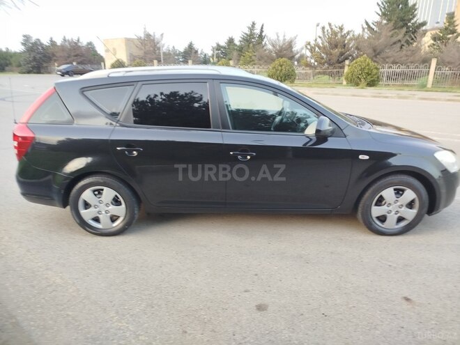 Kia  2008, 274,000 km - 1.6 л - Bakı