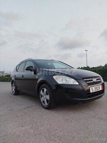 Kia  2008, 274,000 km - 1.6 л - Bakı
