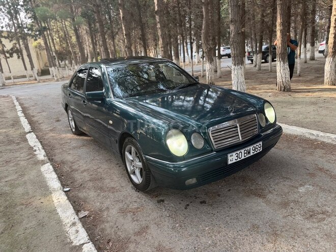 Mercedes E 200 1995, 453,000 km - 2.0 л - Sumqayıt