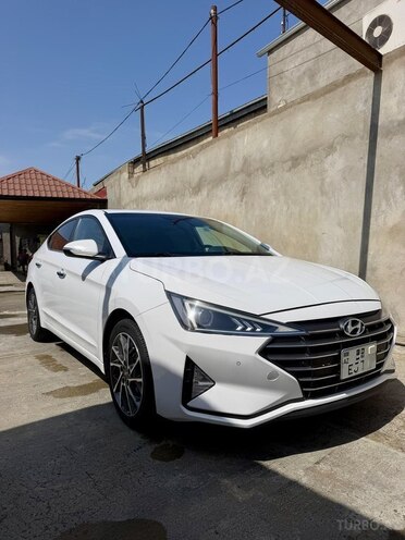 Hyundai Elantra 2019, 108,000 km - 2.0 l - Bakı