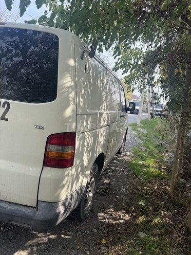 Volkswagen Transporter 2006, 358,450 km - 1.9 l - Mingəçevir