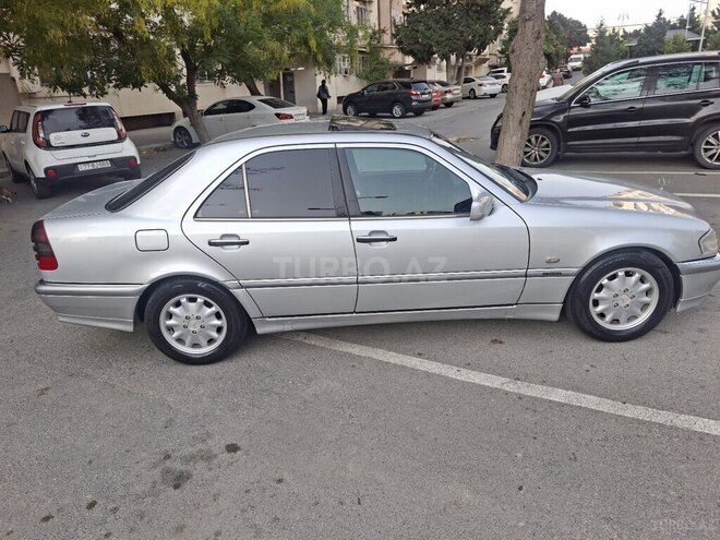 Mercedes C 220 1999, 280,100 km - 2.2 л - Bakı