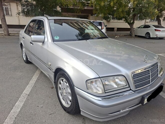 Mercedes C 220 1999, 280,100 km - 2.2 л - Bakı