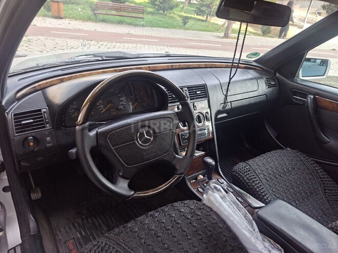 Mercedes C 220 1999, 280,100 km - 2.2 л - Bakı