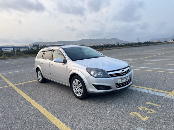 Opel Astra 2010, 370,000 km - 1.3 л - Bakı