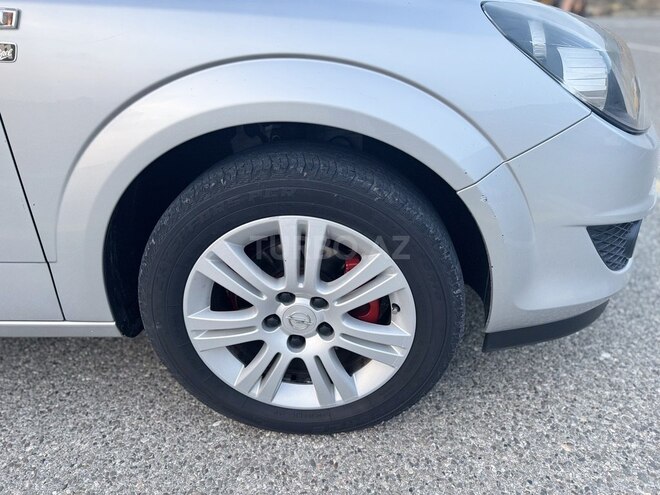 Opel Astra 2010, 370,000 km - 1.3 л - Bakı