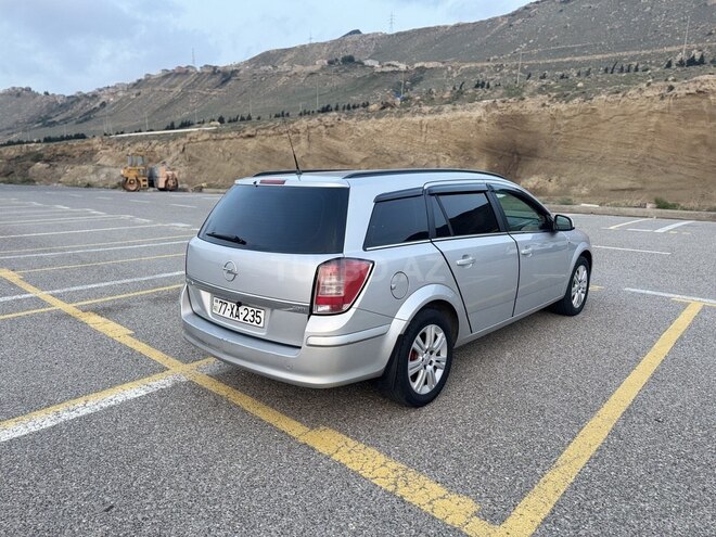 Opel Astra 2010, 370,000 km - 1.3 л - Bakı