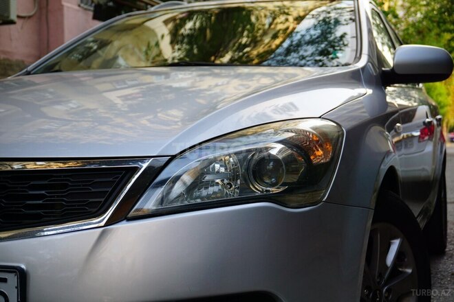 Kia  2010, 236,000 km - 1.6 l - Bakı