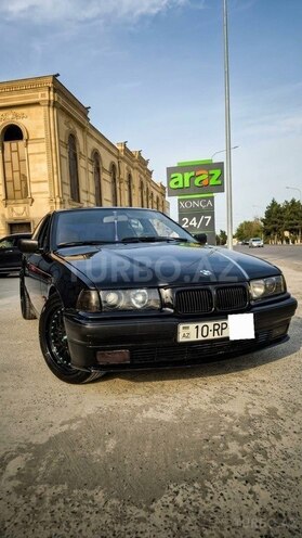 BMW 320 1993, 120,000 km - 2.0 л - Salyan