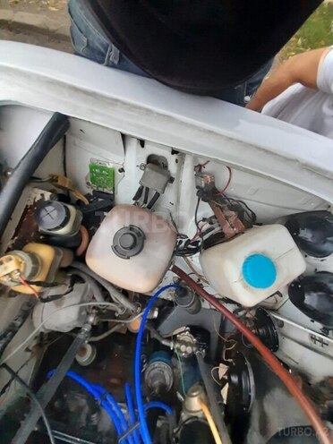 LADA (VAZ) 2106 1985, 33,000 km - 1.3 л - Tovuz
