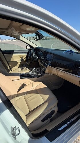BMW 528 2014, 235,000 km - 2.0 л - Bakı