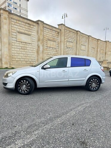 Opel Astra 2004, 417,000 km - 1.4 l - Bakı