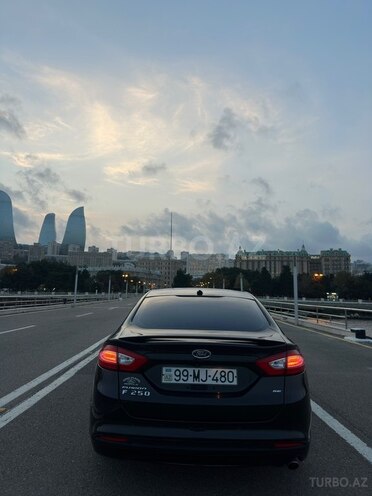 Ford Fusion (North America) 2013, 249,500 km - 2.5 л - Bakı