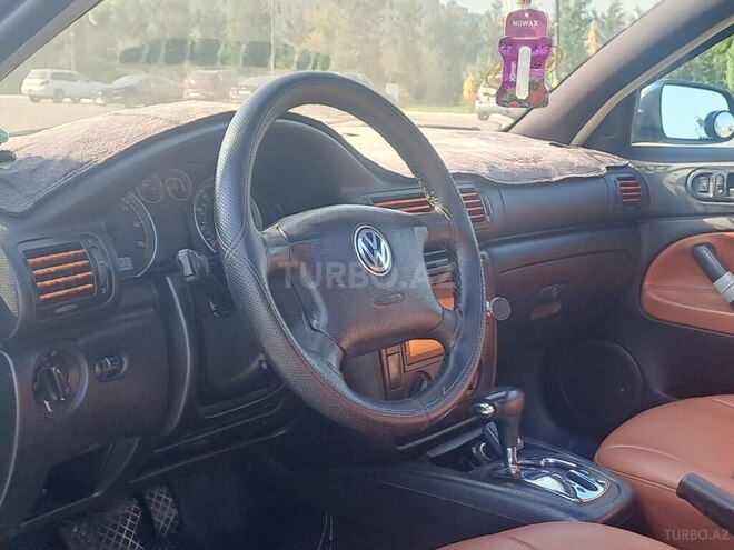 Volkswagen Passat 2001, 270,000 km - 1.8 l - Sumqayıt