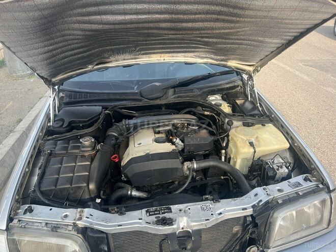 Mercedes C 180 1998, 230,000 km - 1.8 л - Bakı
