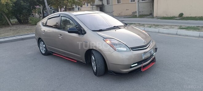 Toyota Prius 2008, 280,000 km - 1.5 l - Yevlax