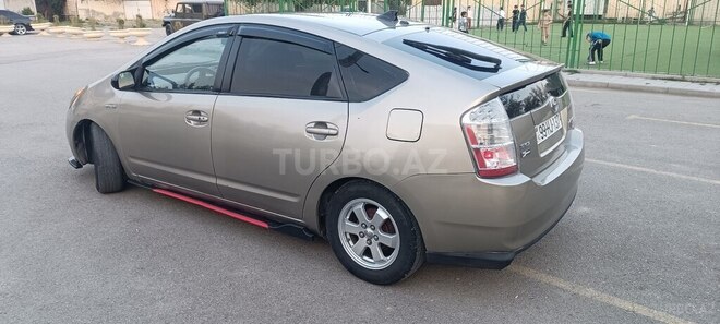 Toyota Prius 2008, 280,000 km - 1.5 l - Yevlax