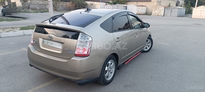 Toyota Prius 2008, 280,000 km - 1.5 l - Yevlax