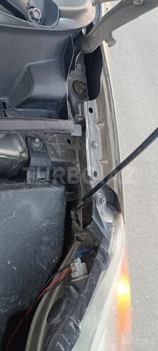 Toyota Prius 2008, 280,000 km - 1.5 l - Yevlax