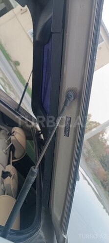 Toyota Prius 2008, 280,000 km - 1.5 l - Yevlax