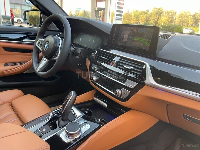 BMW 530 2018, 49,000 km - 2.0 л - Bakı