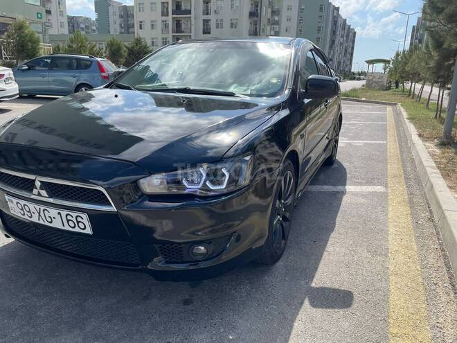 Mitsubishi Lancer 2008, 300,000 km - 2.0 л - Sumqayıt