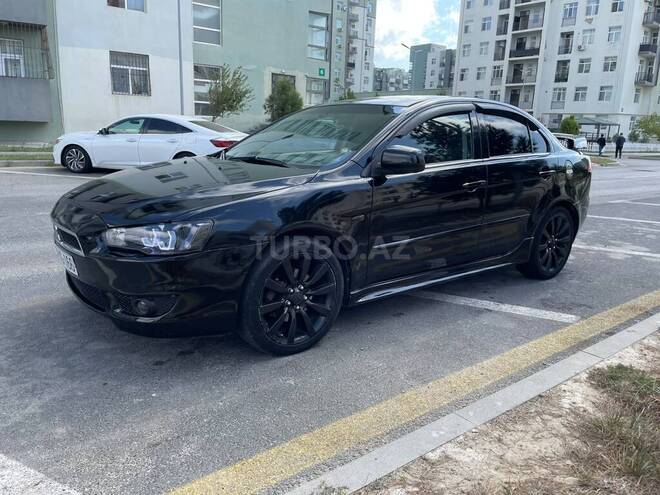 Mitsubishi Lancer 2008, 300,000 km - 2.0 л - Sumqayıt