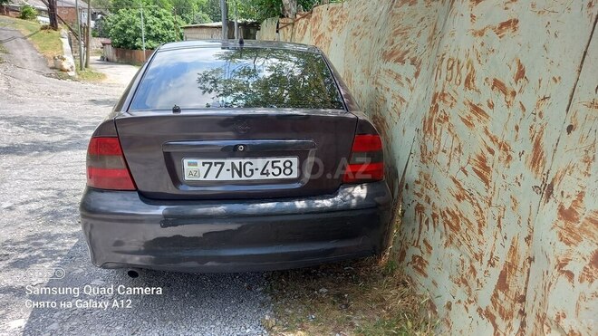 Opel Vectra 1996, 568,000 km - 2.0 л - Şəki