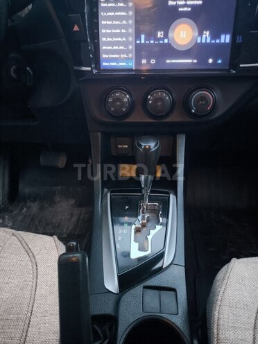 Toyota Corolla 2014, 253,000 km - 1.6 l - Bakı